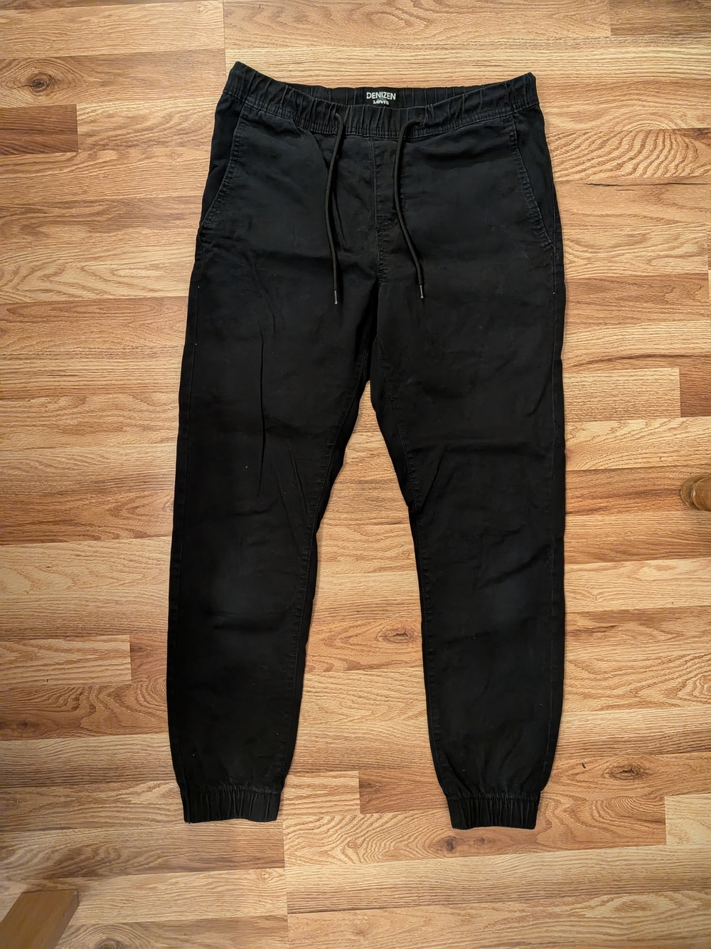 Denizen from Levi's Black Elastic Waist Jogger Pants